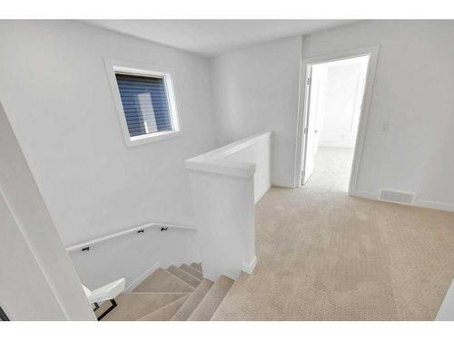 612 Dawson Drive, Chestermere, AB - Indoor Photo Showing Other Room