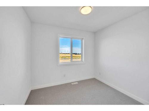 612 Dawson Drive, Chestermere, AB - Indoor Photo Showing Other Room