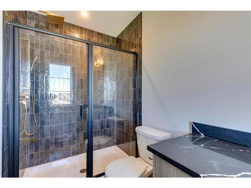 148 Sora Terrace Se, Calgary, AB - Indoor Photo Showing Bathroom