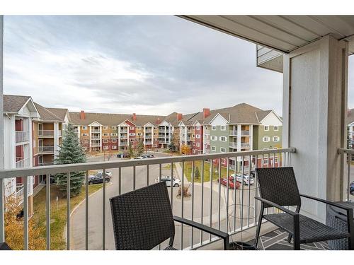 1417-10 Prestwick Bay Se, Calgary, AB - Outdoor With Balcony With Exterior