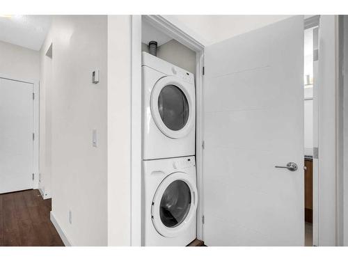 108-8 Sage Hill Terrace Nw, Calgary, AB - Indoor Photo Showing Laundry Room