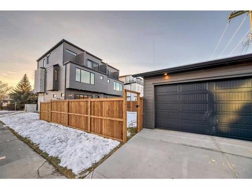 4129 19 Street Sw, Calgary, AB - Outdoor