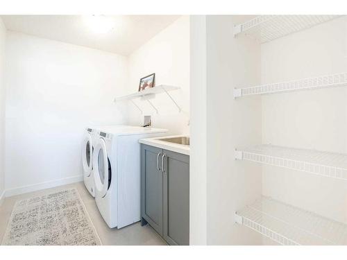 5 Homestead Close Ne, Calgary, AB - Indoor Photo Showing Laundry Room