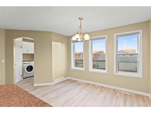 32 Panora Close Nw, Calgary, AB - Indoor Photo Showing Other Room