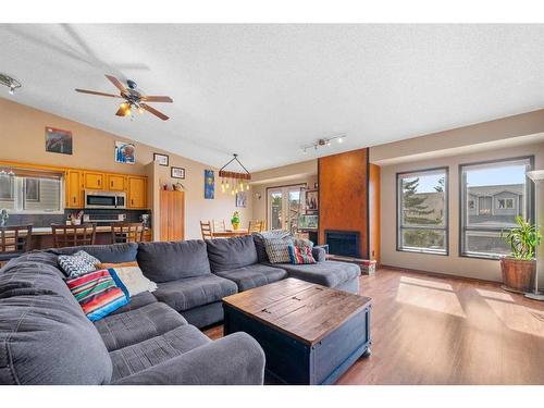 52 Hawkcliff Way Nw, Calgary, AB - Indoor Photo Showing Living Room