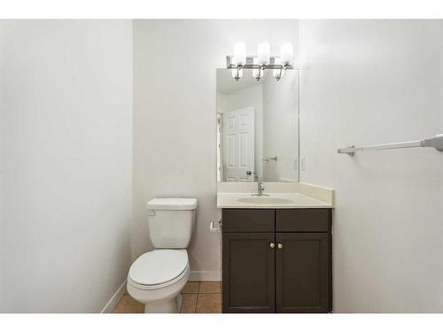 10 Tuscany Meadows Drive Nw, Calgary, AB - Indoor Photo Showing Bathroom