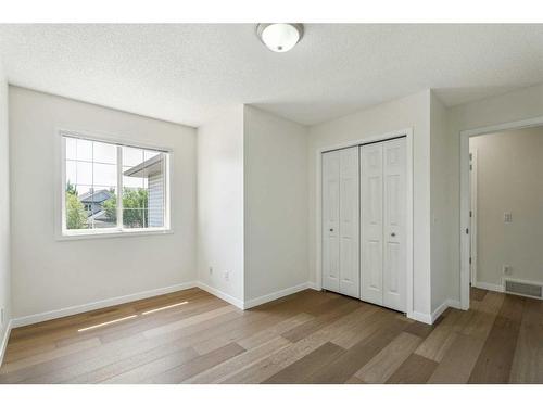 10 Tuscany Meadows Drive Nw, Calgary, AB - Indoor Photo Showing Other Room