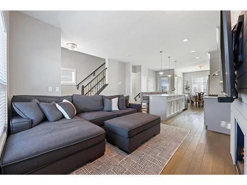 104 Silverado Plains Park Sw, Calgary, AB - Indoor Photo Showing Living Room