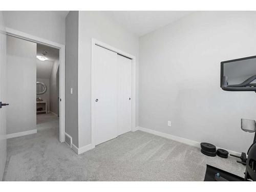 104 Silverado Plains Park Sw, Calgary, AB - Indoor Photo Showing Other Room