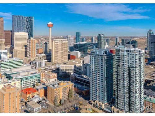 2205-215 13 Avenue Sw, Calgary, AB - Outdoor With View