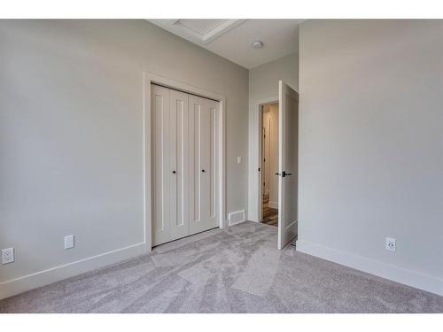 259 Royal Elm Road Nw, Calgary, AB - Indoor Photo Showing Other Room