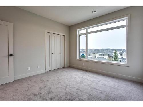 259 Royal Elm Road Nw, Calgary, AB - Indoor Photo Showing Other Room