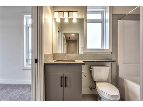 259 Royal Elm Road Nw, Calgary, AB - Indoor Photo Showing Bathroom