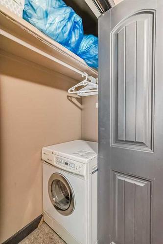 104-620 15 Avenue Sw, Calgary, AB - Indoor Photo Showing Laundry Room