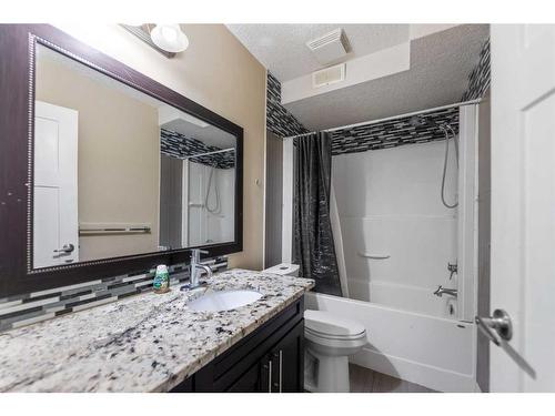 133 Saddlelake Grove Ne, Calgary, AB - Indoor Photo Showing Bathroom