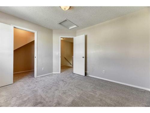 155 Mckenzie Towne Gate Se, Calgary, AB - Indoor Photo Showing Other Room