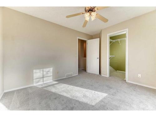 155 Mckenzie Towne Gate Se, Calgary, AB - Indoor Photo Showing Other Room