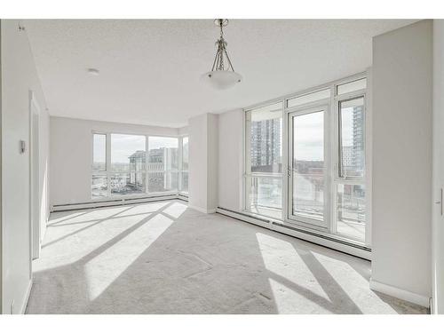 704-325 3 Street Se, Calgary, AB - Indoor Photo Showing Other Room