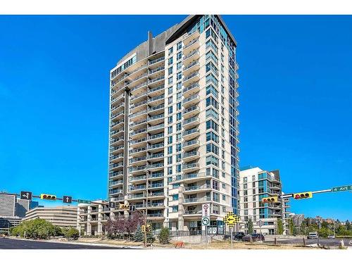 704-325 3 Street Se, Calgary, AB - Outdoor With Facade