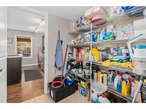 2352 Baywater Crescent Sw, Airdrie, AB - Indoor With Storage