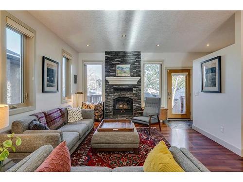 2224 9 Avenue Se, Calgary, AB - Indoor Photo Showing Living Room With Fireplace