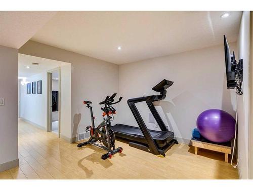 2224 9 Avenue Se, Calgary, AB - Indoor Photo Showing Gym Room