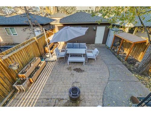 2224 9 Avenue Se, Calgary, AB - Outdoor