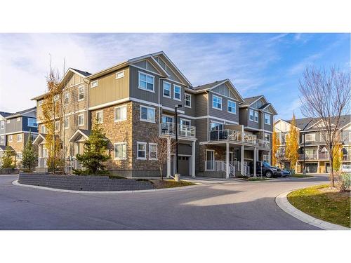 805 Evanston Manor Nw, Calgary, AB - Outdoor With Facade