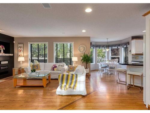 122 Douglasview Rise Se, Calgary, AB - Indoor Photo Showing Living Room