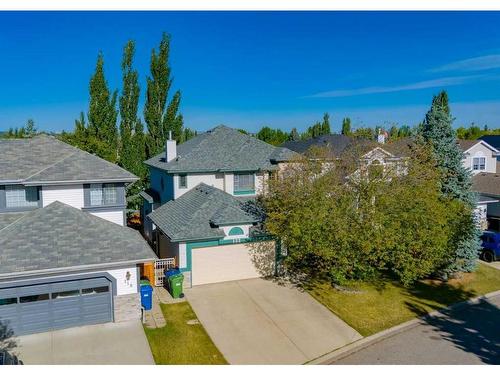 122 Douglasview Rise Se, Calgary, AB - Outdoor