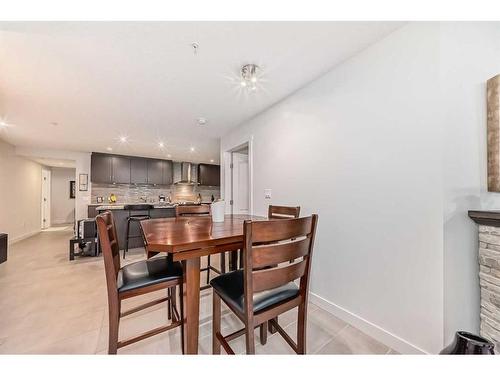 202-303 13 Avenue Sw, Calgary, AB - Indoor Photo Showing Dining Room