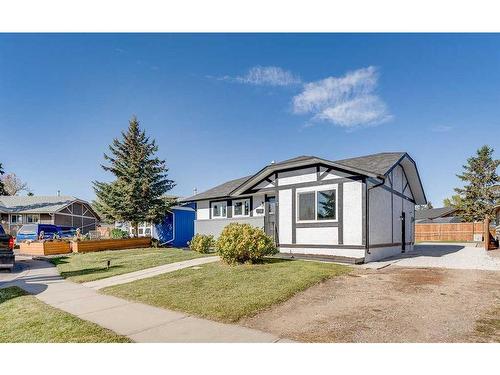 7 Doverglen Crescent Se, Calgary, AB - Outdoor