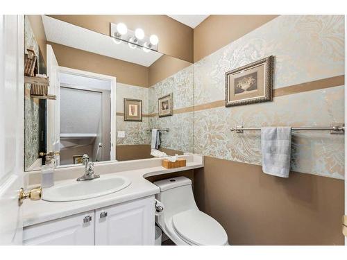 130 Hidden Valley Crescent Nw, Calgary, AB - Indoor Photo Showing Bathroom