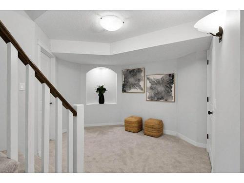 65 Springborough Boulevard Sw, Calgary, AB - Indoor Photo Showing Other Room