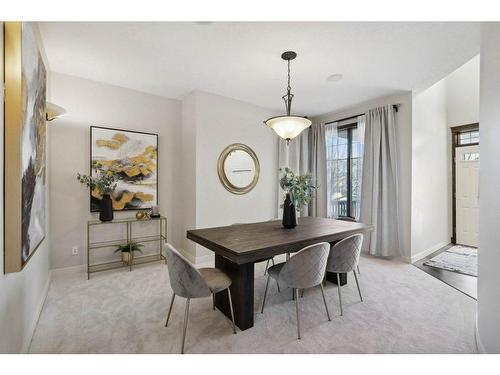 65 Springborough Boulevard Sw, Calgary, AB - Indoor Photo Showing Dining Room