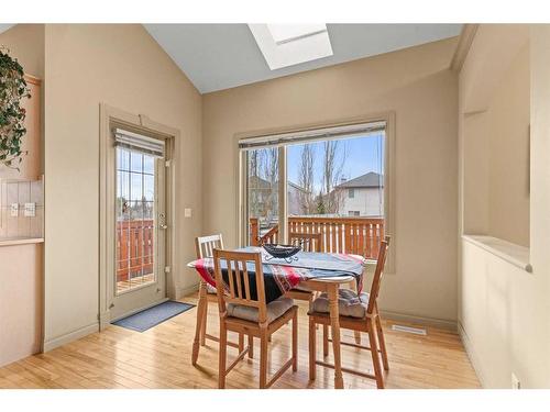 144 Oakmere Place, Chestermere, AB - Indoor Photo Showing Dining Room