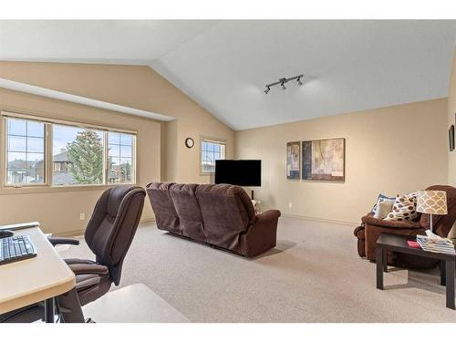 144 Oakmere Place, Chestermere, AB - Indoor Photo Showing Other Room