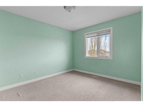 144 Oakmere Place, Chestermere, AB - Indoor Photo Showing Other Room