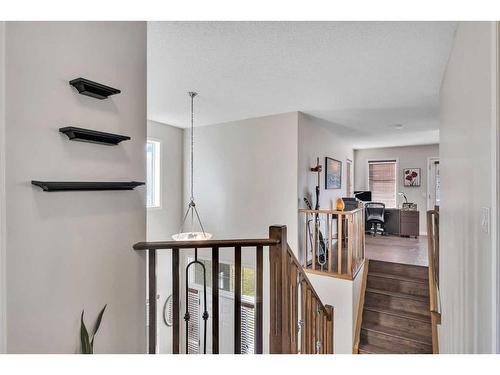 157 Sherwood Circle Nw, Calgary, AB - Indoor Photo Showing Other Room