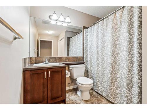 113 Brightoncrest Grove Se, Calgary, AB - Indoor Photo Showing Bathroom