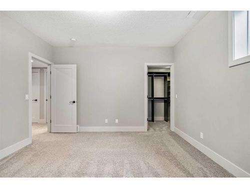 4512 16A Street Sw, Calgary, AB - Indoor Photo Showing Other Room