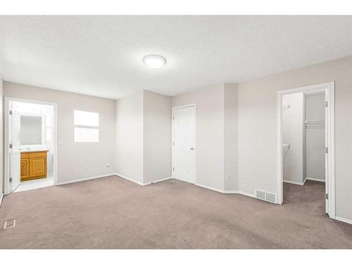 69 Saddlecreek Terrace Ne, Calgary, AB - Indoor Photo Showing Other Room