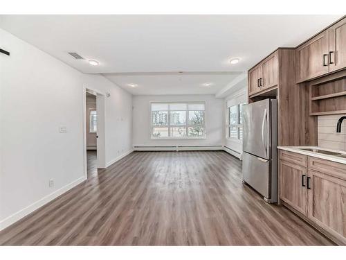 1114-350 Livingston Common Ne, Calgary, AB - Indoor