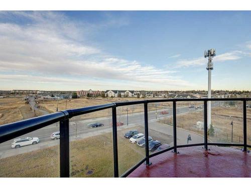 1508-105 Railway Avenue Sw, Airdrie, AB - Outdoor With View