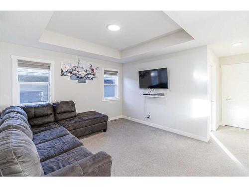 412 Legacy Boulevard Se, Calgary, AB - Indoor Photo Showing Living Room