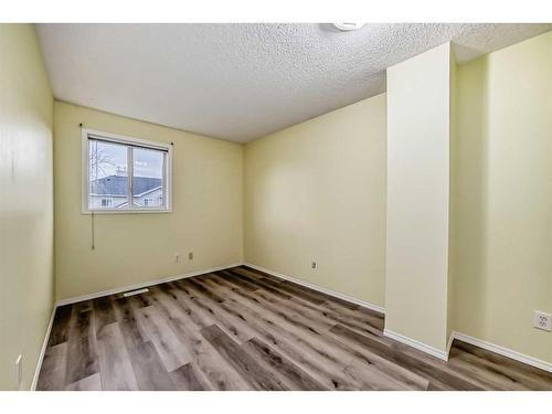 218 Taracove Place Ne, Calgary, AB - Indoor Photo Showing Other Room