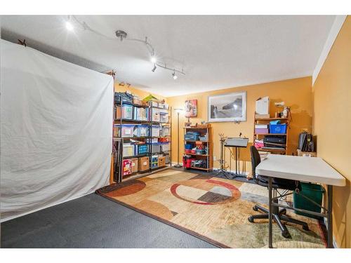 3411 Boulton Road Nw, Calgary, AB - Indoor