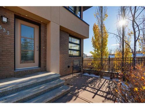 333 Aspen Hills Villas Sw, Calgary, AB - Outdoor With Deck Patio Veranda With Exterior