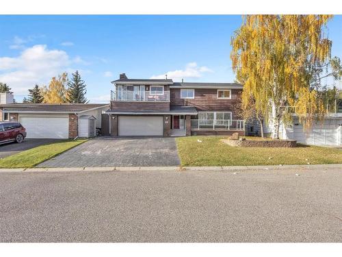 48 Deerview Place Se, Calgary, AB - Outdoor With Facade