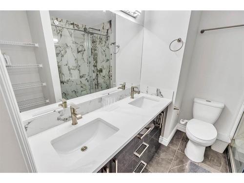 48 Deerview Place Se, Calgary, AB - Indoor Photo Showing Bathroom